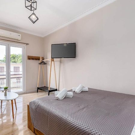 Luna Solari Apartment Mantouki Eksteriør billede