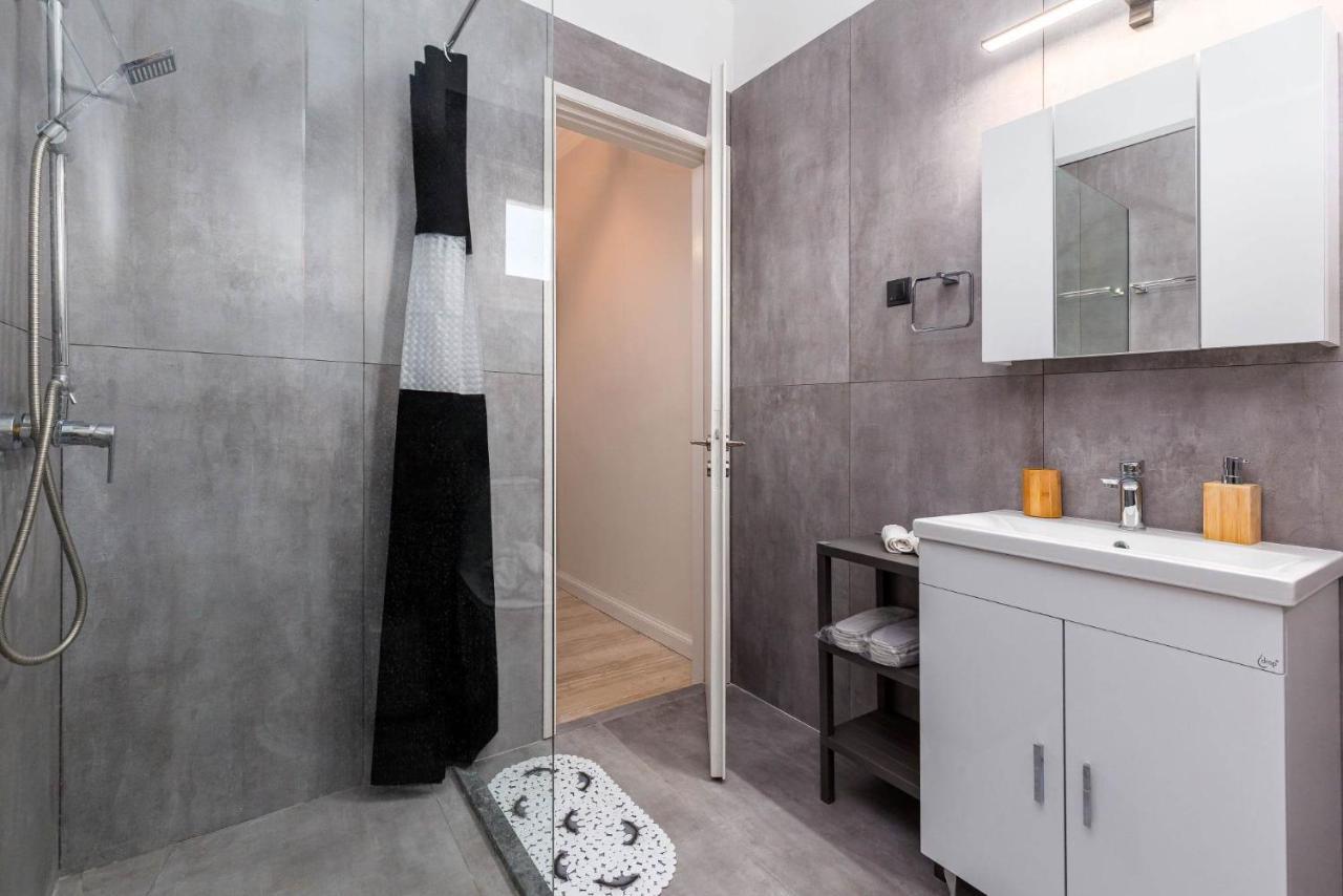 Luna Solari Apartment Mantouki Eksteriør billede